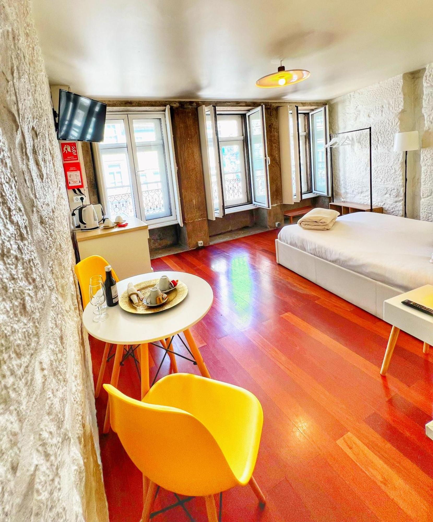 Porto Rooms City View Exteriör bild
